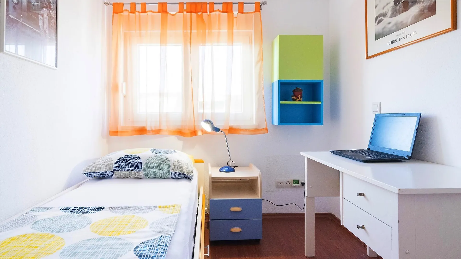 Apartments Iskra Split