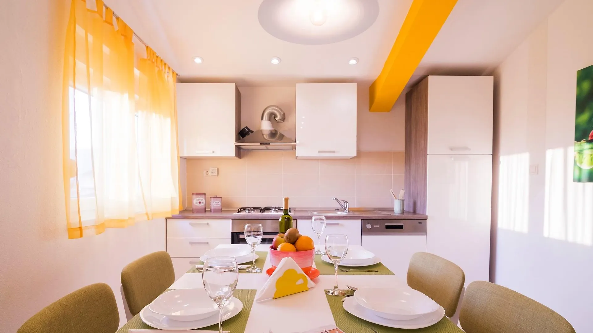 Apartments Iskra Split Hotel