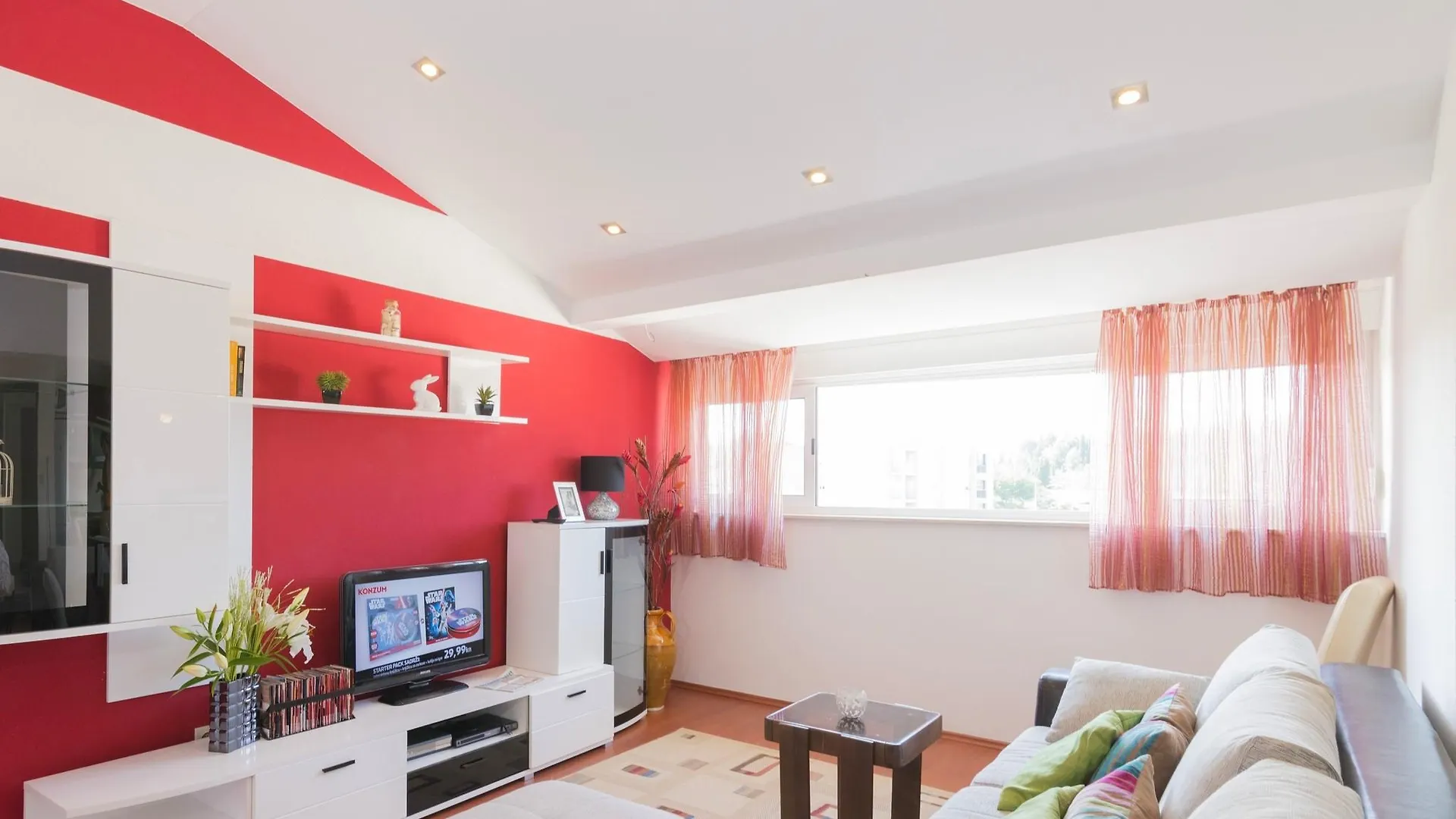Apartments Iskra Split 3*,