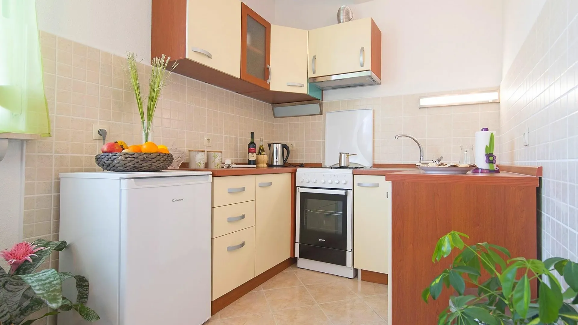 Apartments Iskra Split